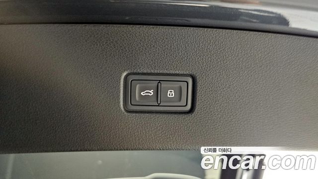 Audi Q5 (FY) 45 TFSI Quattro Sportback 2023 — фото 31