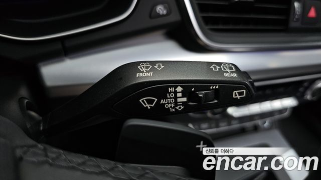 Audi Q5 (FY) 45 TFSI Quattro Sportback 2023 — фото 35