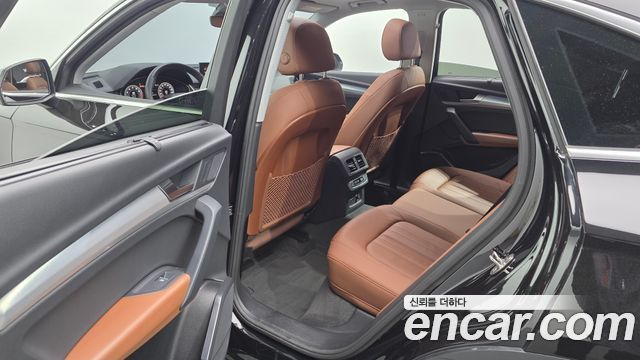 Audi Q5 (FY) 45 TFSI Quattro Sportback Premium 2023 — фото 11