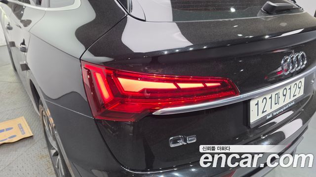 Audi Q5 (FY) 45 TFSI Quattro Sportback Premium 2023 — фото 23
