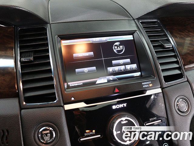 Ford Taurus 2.0 Limited EcoBoost 6th 2016 — фото 9