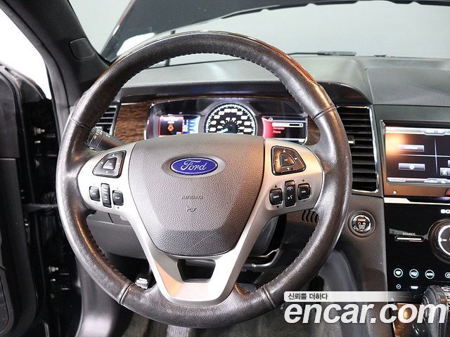 Ford Taurus 2.0 Limited EcoBoost 6th 2016 — фото 21
