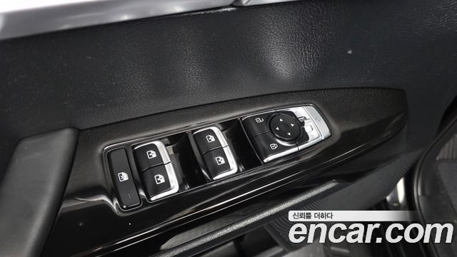 Kia Mohave The Master Diesel 3.0 4WD 5-Seater Platinum 2021 — фото 27