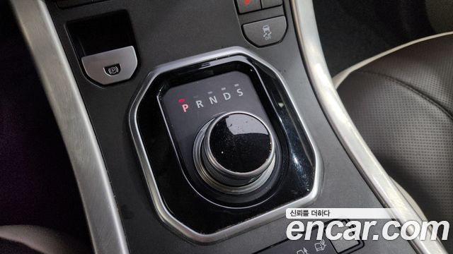Land Rover Range Rover Evoque 2.0 TD4 AB 2016 — фото 9