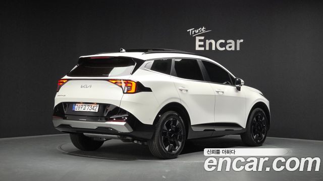 Kia Sportage (V) Gasoline 1.6 Turbo 2WD Signature 2025 — фото 2