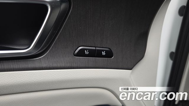 Kia Sportage (V) Gasoline 1.6 Turbo 2WD Signature 2025 — фото 18
