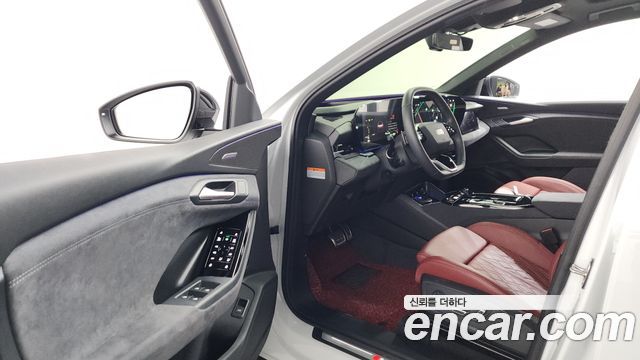 Audi SQ6 e-tron (GF) Quattro 2025 — фото 10
