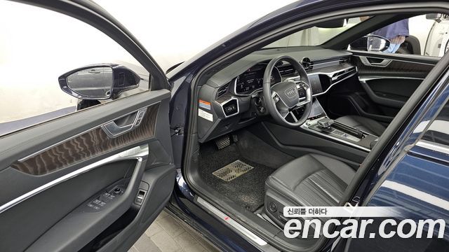 Audi A6 (C8) 45 TFSI Premium 2023 — фото 10