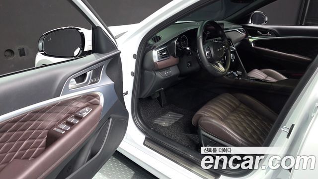 Genesis G70 Gasoline 3.3T 4WD 2023 — фото 10