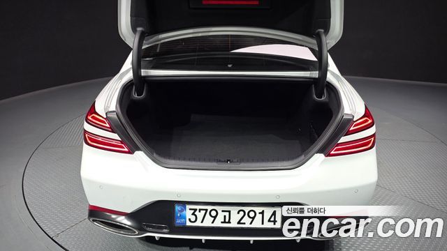 Genesis G70 Gasoline 3.3T 4WD 2023 — фото 24
