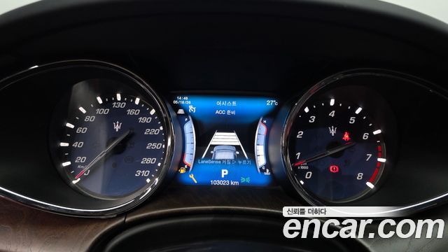 Maserati Quattroporte S Q4 3.0 V6 Granlusso 2017 — фото 8