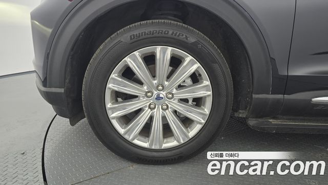 Ford Explorer (VI) 2.3 LimIted 4WD 2020 — фото 5