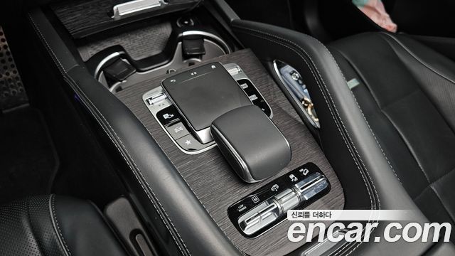 Mercedes-Benz GLS-Class (X167) GLS580 4MATIC 2021 — фото 32