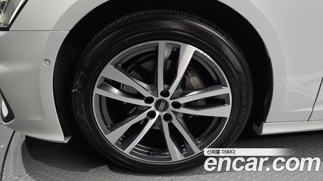 Audi A6 (C8) 45 TFSI Quattro Premium 2022 — фото 5
