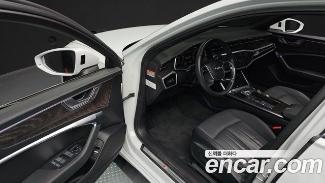 Audi A6 (C8) 45 TFSI Quattro Premium 2022 — фото 9