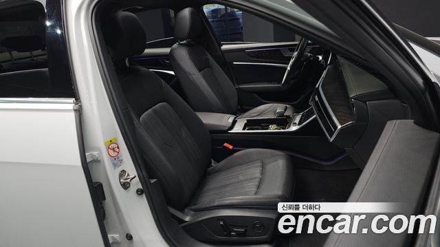 Audi A6 (C8) 45 TFSI Quattro Premium 2022 — фото 10