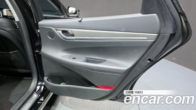 Hyundai Grandeur (IG) 2.5 Le Blanc 2023 — фото 25