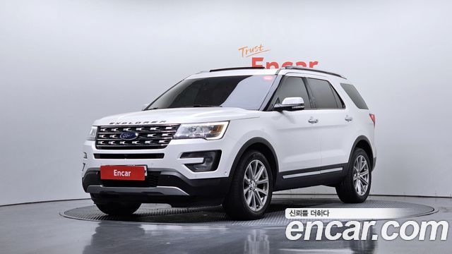 Ford Explorer 2.3 Limited 4WD 5th