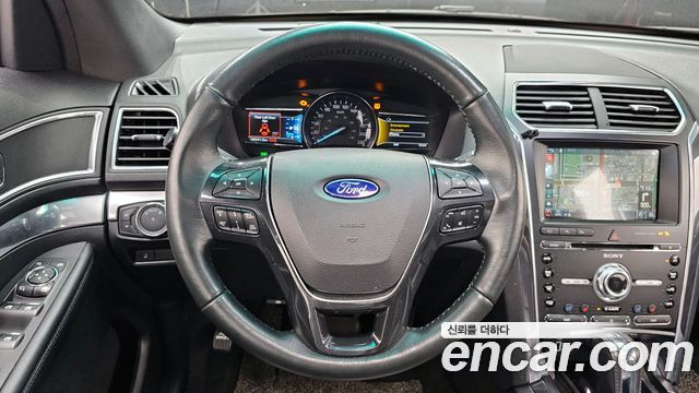 Ford Explorer 2.3 Limited 4WD 5th 2017 — фото 14