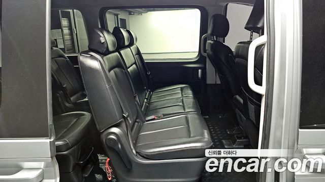 Hyundai Staria 4WD Tourer 11-Seater Modern 2022 — фото 11