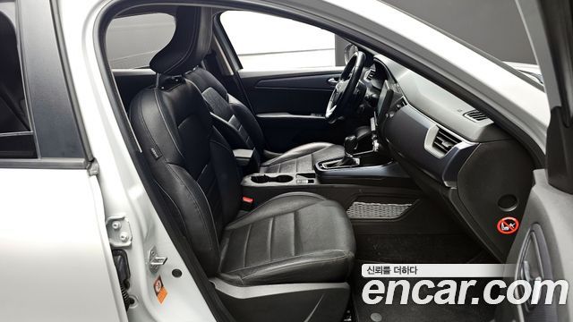 Renault Korea XM3 1.6 GTe LE 2023 — фото 10