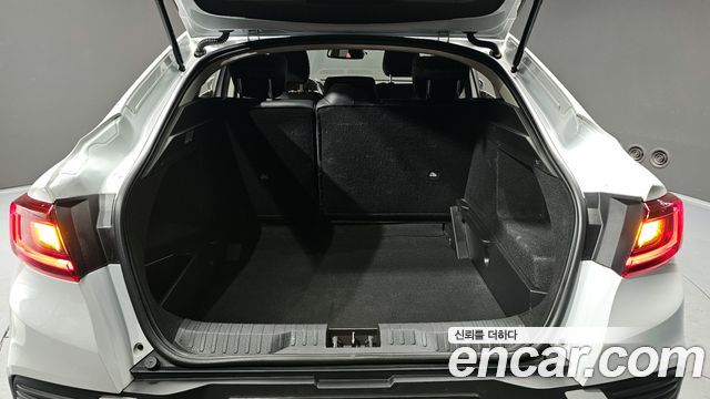 Renault Korea XM3 1.6 GTe LE 2023 — фото 20