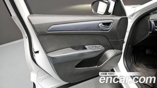 Renault Korea XM3 1.6 GTe LE 2023 — фото 24
