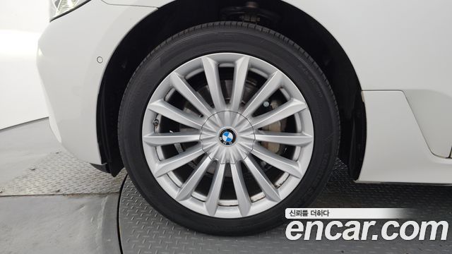 BMW 6 Series GT (G32) 630i xDrive Luxury 2021 — фото 5