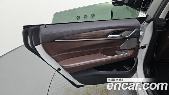 BMW 6 Series GT (G32) 630i xDrive Luxury 2021 — фото 25
