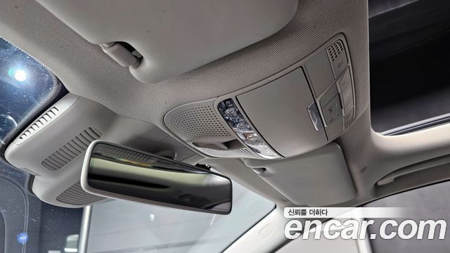 Mercedes-Benz E-Class (W213) E300e Exclusive 2019 — фото 16