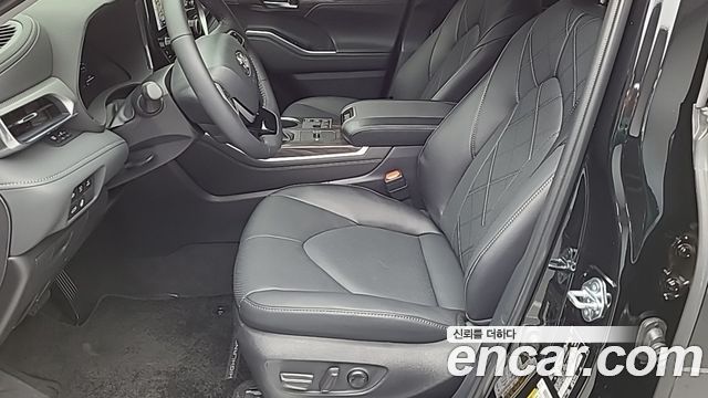 Toyota Highlander (IV) 2.5 4WD Platimum 2025 — фото 10