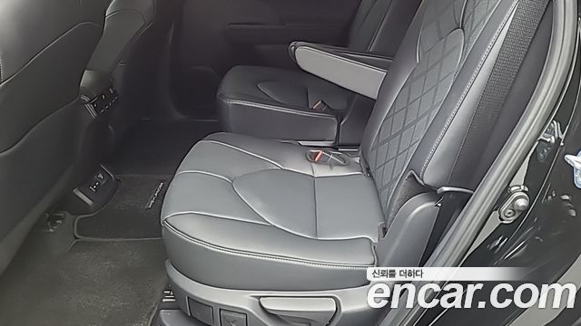 Toyota Highlander (IV) 2.5 4WD Platimum 2025 — фото 15
