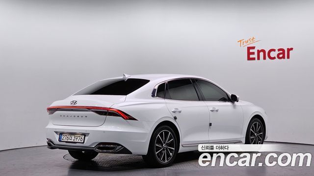 Hyundai Grandeur (IG) 2.5 Le Blanc 2023 — фото 2