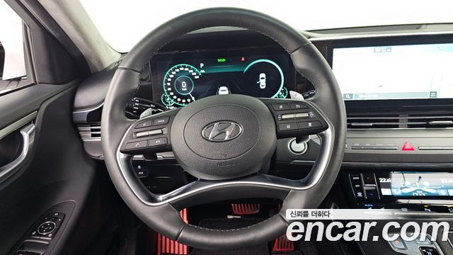 Hyundai Grandeur (IG) 2.5 Le Blanc 2023 — фото 13