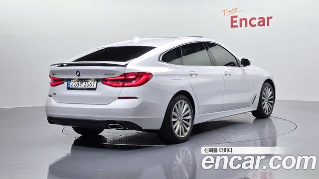 BMW 6 Series GT (G32) 630i xDrive Luxury 2023 — фото 2