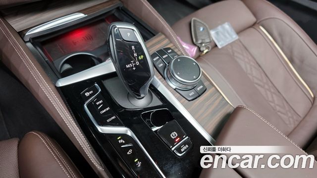 BMW 6 Series GT (G32) 630i xDrive Luxury 2023 — фото 9