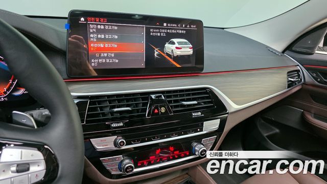 BMW 6 Series GT (G32) 630i xDrive Luxury 2023 — фото 15