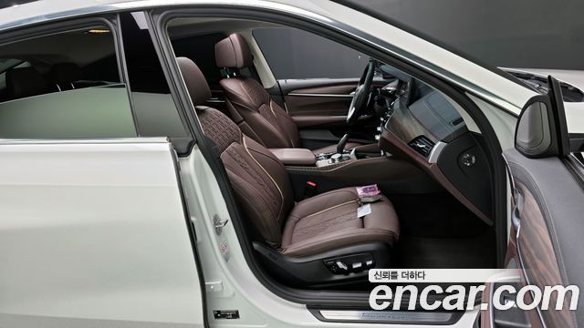 BMW 6 Series GT (G32) 630i xDrive Luxury 2023 — фото 26