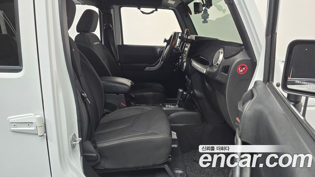 Jeep Wrangler (JK) 3.6 Rubicon 4Door 2016 — фото 15