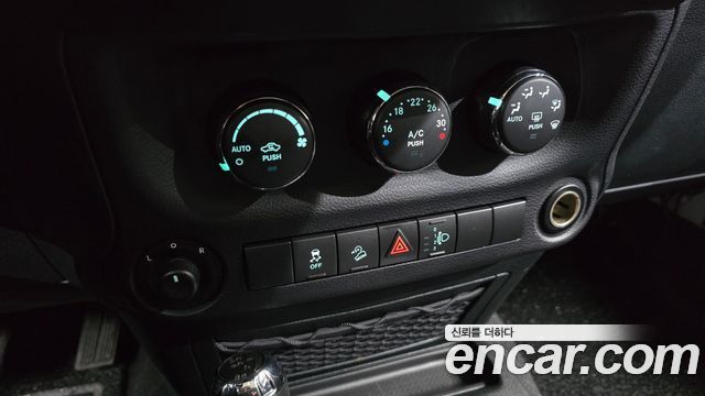 Jeep Wrangler (JK) 3.6 Rubicon 4Door 2016 — фото 19