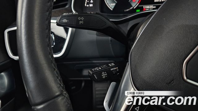 Audi A6 (C8) 40 TDI Quattro Premium 2023 — фото 16