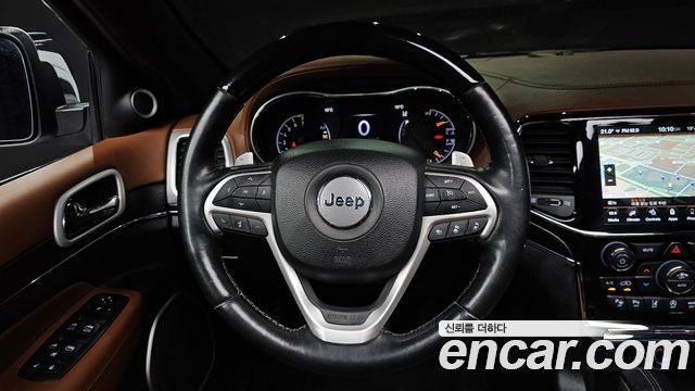 Jeep Grand Cherokee 3.6 Summit WK2 2020 — фото 7