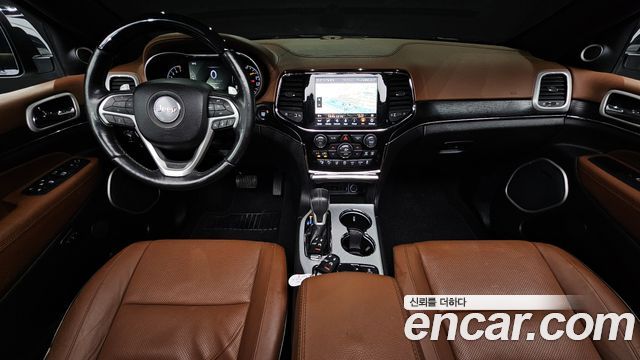 Jeep Grand Cherokee 3.6 Summit WK2 2020 — фото 8