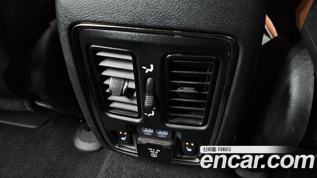 Jeep Grand Cherokee 3.6 Summit WK2 2020 — фото 19