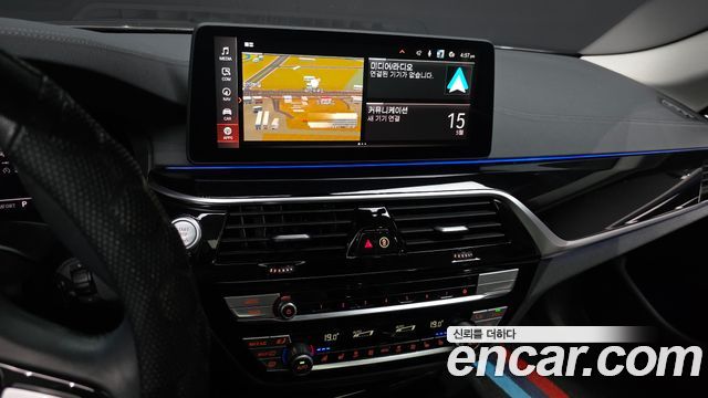 BMW 5 Series (G30) 523d Luxury 2021 — фото 18