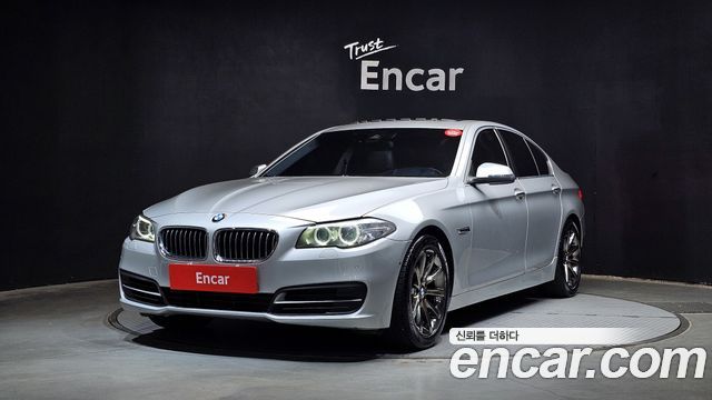 BMW 5 Series (F10) 528i