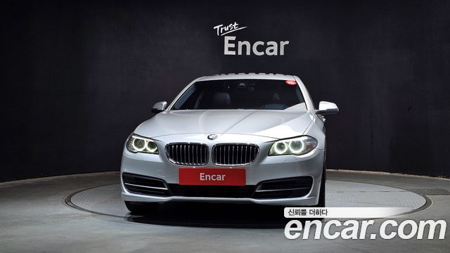 BMW 5 Series (F10) 528i 2014 — фото 3