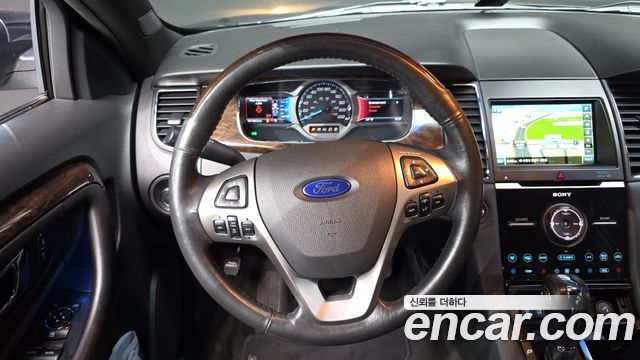 Ford Taurus 2.0 Limited EcoBoost 6th 2015 — фото 13