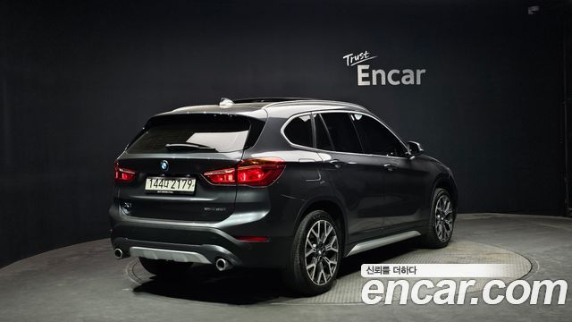 BMW X1 (F48) xDrive 20i xLine 2022 — фото 2