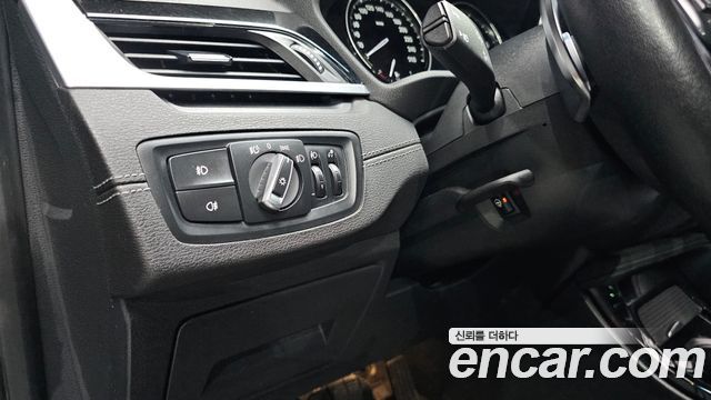 BMW X1 (F48) xDrive 20i xLine 2022 — фото 18